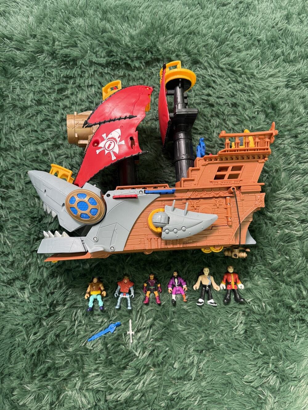 Imaginext Shark Pirate Ship Playset & 6 Action Figures Lot